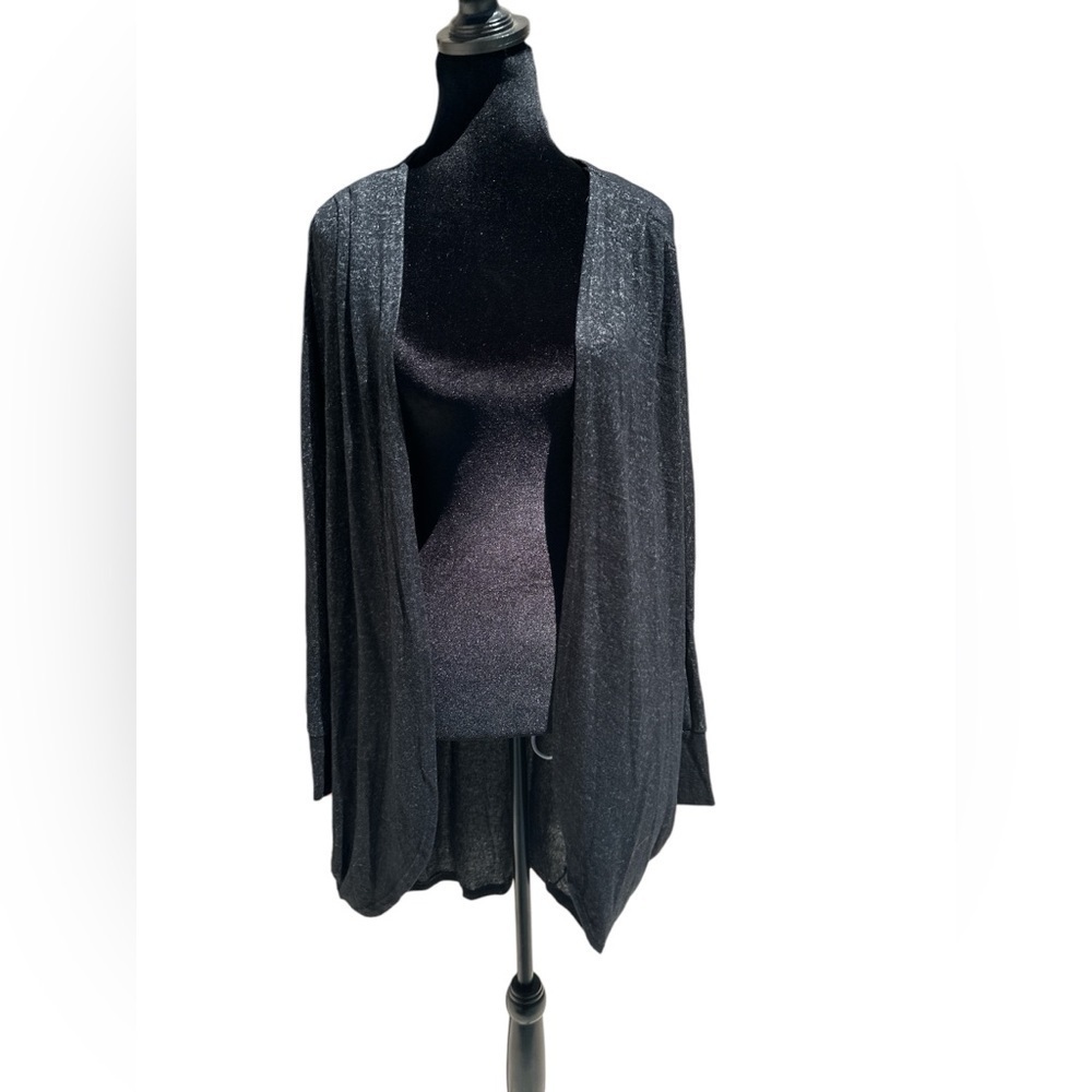 L&Q Armoire Long Gray Dalmon Sleeve Light Weight Cardigan Women’s Size Small NWT